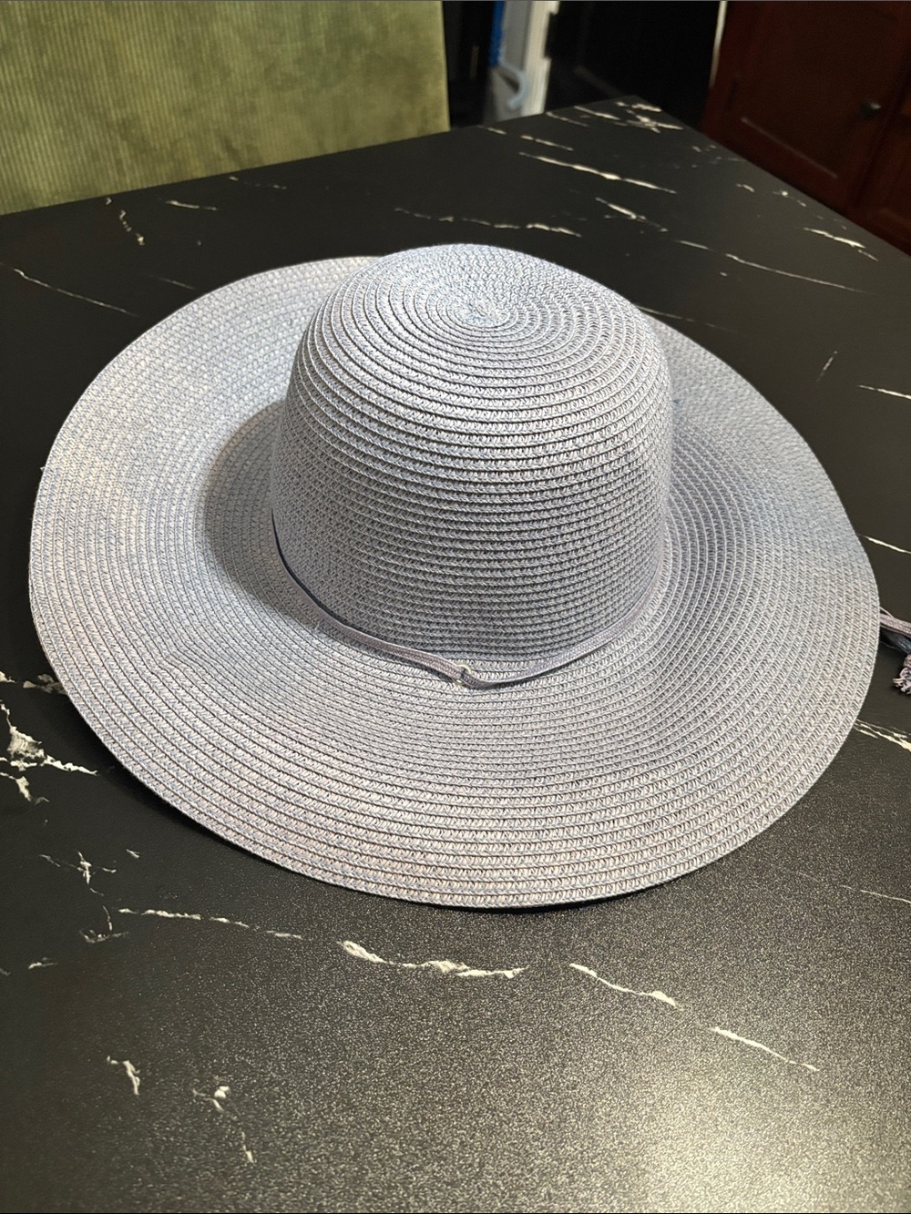 Light Gray Wide-Brim Straw Sun Hat for Women